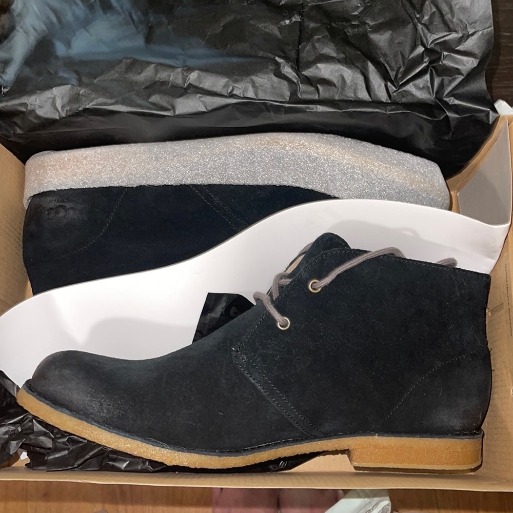 NEW MENS UGG M LEIGHTON WP Black size 12 $170